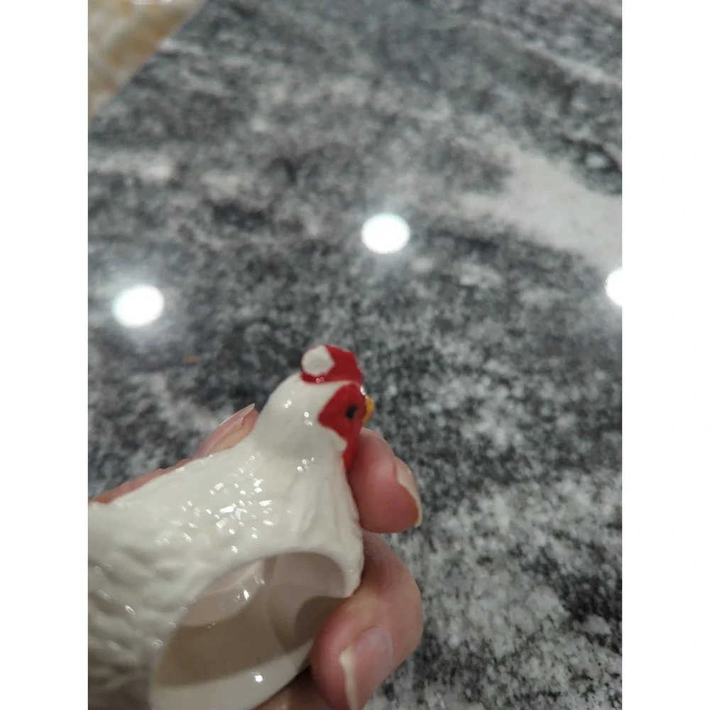 Set Of 4 Ceramic Chicken Hen Napkin Rings Farmhouse Country Rustic Cottagecore